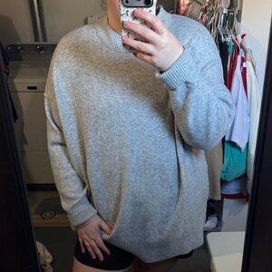 Aerie Light Gray Women's Crew Neck Sweater